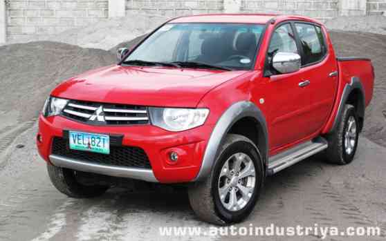 2012 Mitsubishi Strada GLS Sport V image
