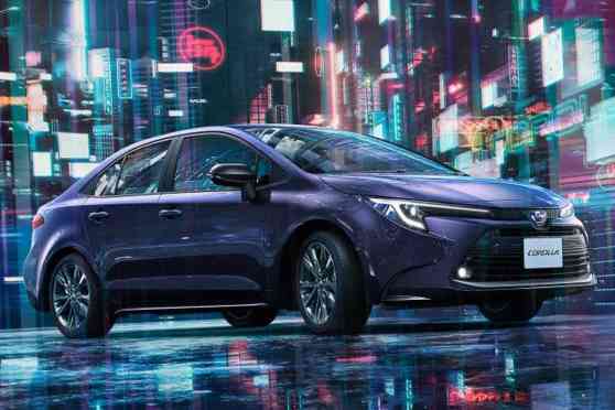 2023 JDM Toyota Corolla gets all-hybrid lineup, new 1.5 and 2.0L engines image