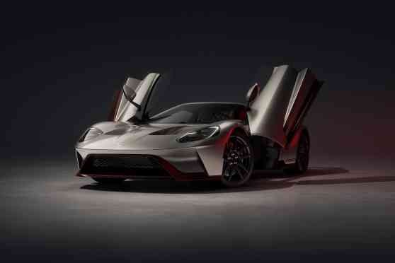 2023 GT LM is Ford's farewell to the flagship supercar image