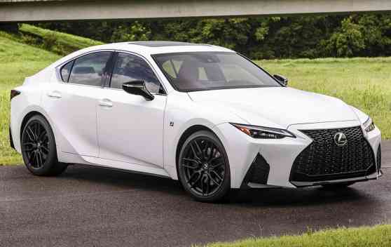 Lexus IS 350 F Sport for PH gets LSD, forged wheels, more safety kit image