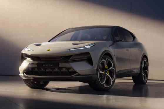 2023 Lotus Eletre EV has 905 HP in top-spec R trim image
