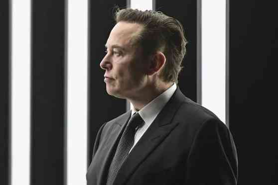 Tesla&rsquo;s Elon Musk officially owns Twitter image