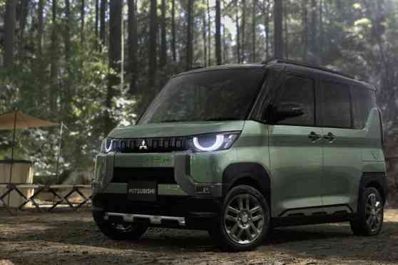2023 Mitsubishi Delica Mini is one cute glamp mobile image