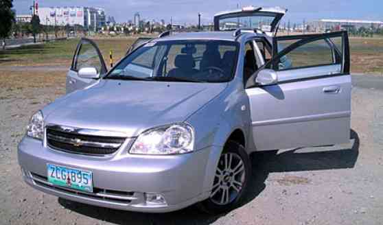 2005 Chevrolet Optra Wagon 1.6L image