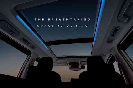 All-new Toyota Innova will have a massive sunroof image