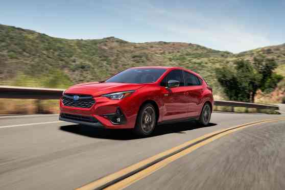 All-new Subaru Impreza returns as hatchback, drops manual gearbox image