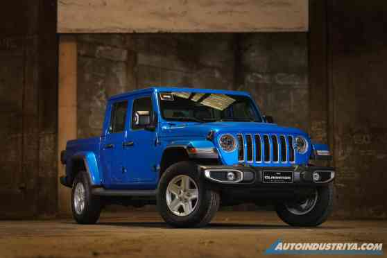 2023 Jeep Gladiator Overland now in PH; starts at PHP 4.550M image