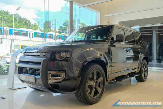 Badass Land Rover Defender 110 X-Dynamic starts at PHP 11.490M image