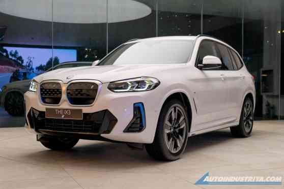 2023 BMW iX3 EV revealed for PHP 4.590 million image