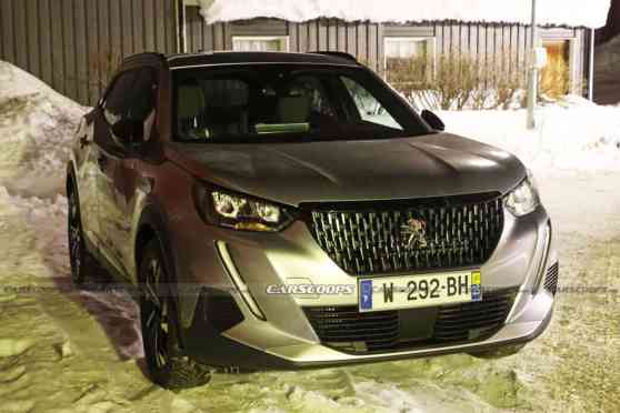 Spied: Facelifted Peugeot 2008 spotted image