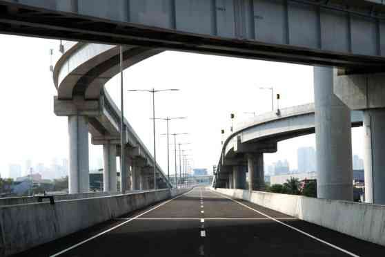 Caloocan to Espana section of NLEX Connector opens before Holy Week image