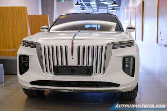 E.O. 12 brought Hongqi E-HS9 price under PHP 5 million image