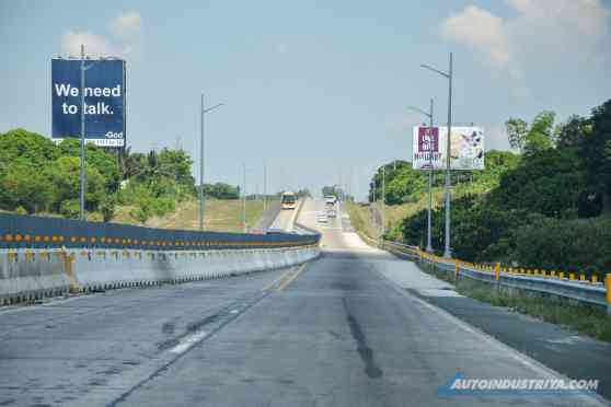 61-km Nasugbu-Bauan Expressway project signed by SMC, Batangas image