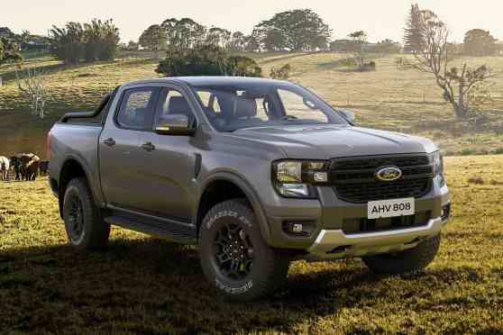 2023 Tremor: The Ford Ranger XLT for off-road duty image