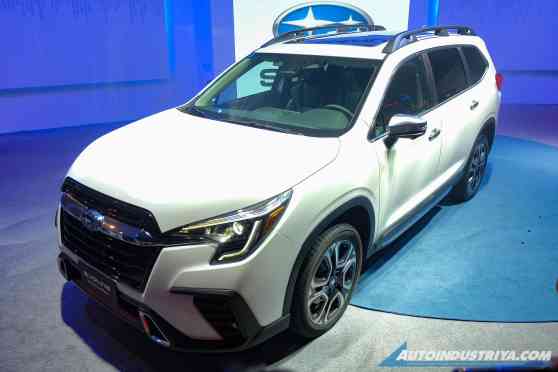 MIAS 2023: Facelifted Subaru Evoltis makes PH debut image