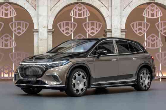 2023 Shanghai: Mercedes-Maybach EQS680 SUV puts you in first class image