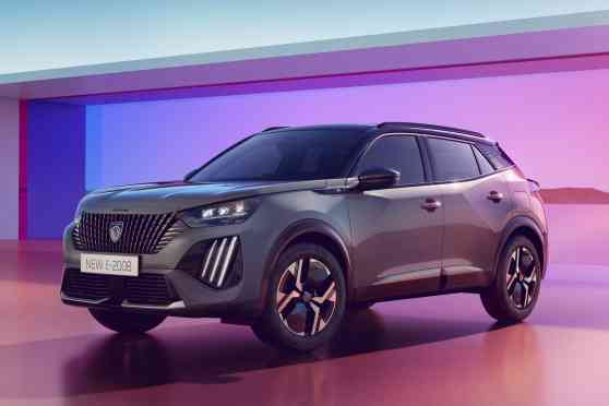 Peugeot launches updated 2008 with new face, mild hybrid option image