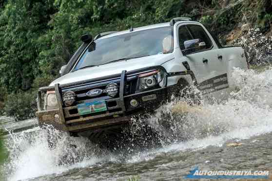 SE Asia off-road experts team up to promote responsible 4x4 driving image