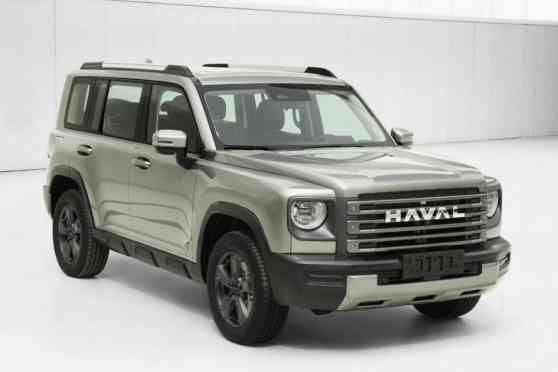 Haval Xianglong is another boxy SUV from the PRC image