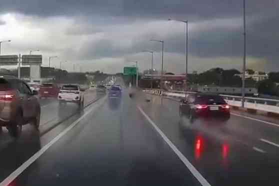 Driving 101: What to do when a crash happens in front of you image