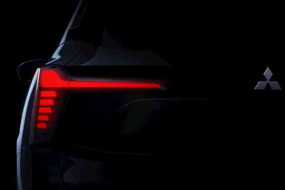 Mitsubishi's new B-SUV will be called Destinator? image