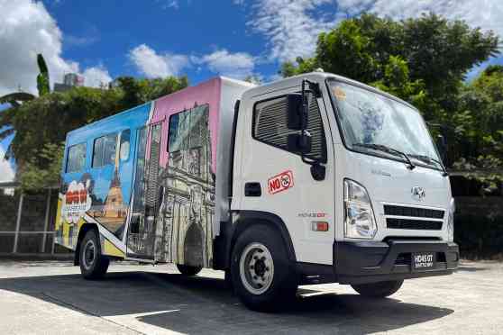 Move your shuttle business with 2023 Hyundai HD45 GT image