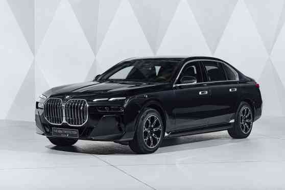 Factory Armor: BMW reveals all-new i7 and 7 Series Protection image