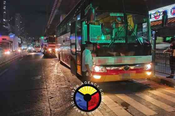 EDSA Carousel bus operators want exclusive lane removed image