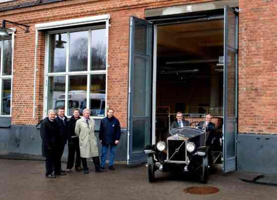 Volvo celebrates 85th birthday image