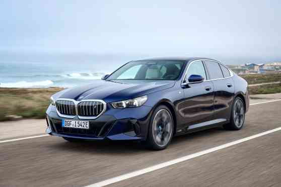 First Drive: BMW i5 eDrive40 and M60 xDrive image