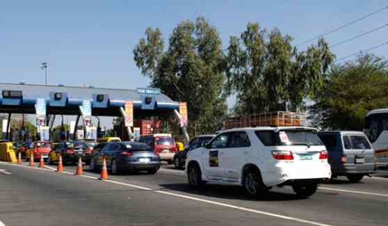 Easing Holy Week traffic by 2013 image