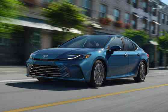 All-new 2025 Toyota Camry is proof midsize sedans are here to stay image