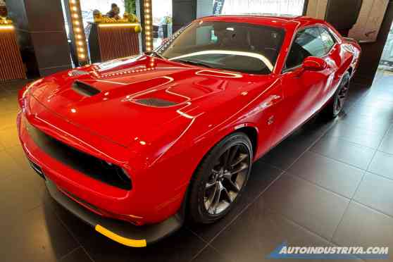 Last Call: Dodge PH selling final units of Challenger, Charger image
