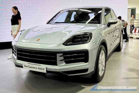 2024 Porsche Cayenne e-hybrid now in PH image