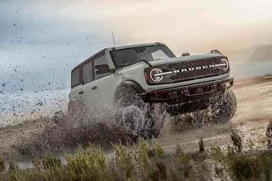 AutoHub hints Ford Bronco SUV coming soon to PH image