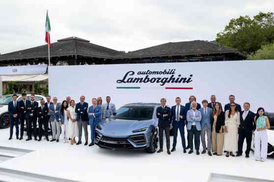 Lamborghini delivered over 10,000 cars in 2023 image