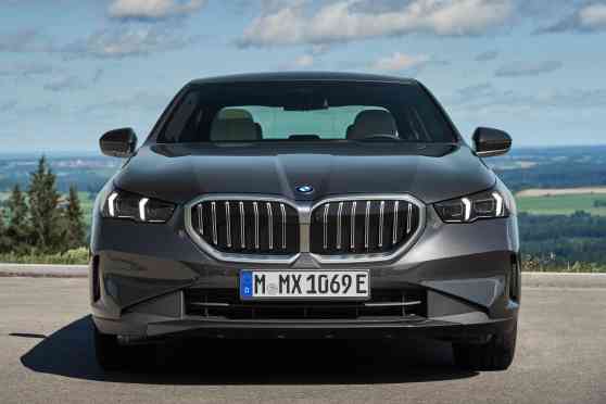 BMW PH to launch all-new 5 Series, i5 EV this February? image