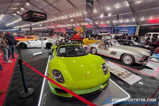 Barrett-Jackson: An automobile auction unlike any other image