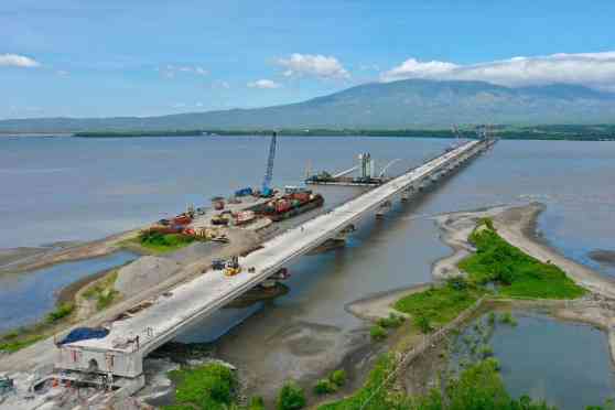 Work on Panguil Bay Bridge nearly done at 89% image