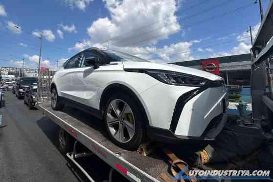 Geely Geometry C crossover EV spotted, launching soon? image