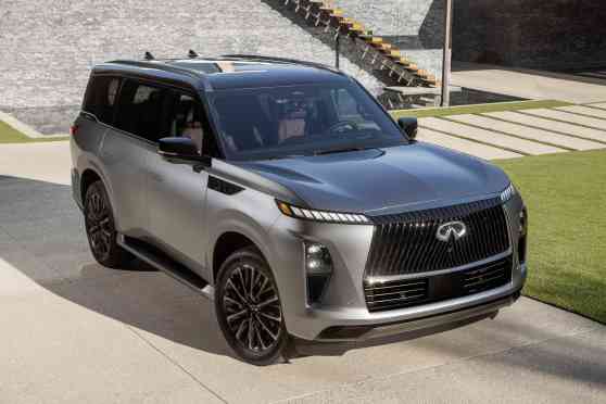 2025 Infiniti QX80 is the next-gen Patrol in a rakish suit image