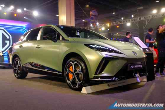 MIAS 2024: MG4 XPower, MG ZS EV make electrifying debut in PH image