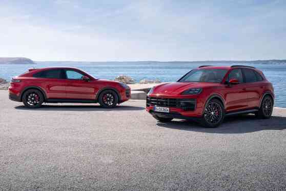 2025 Porsche Cayenne GTS revealed with 500 PS, sportier looks image