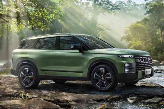 Chery&rsquo;s new PHEV crossover can cover 1,300 km on a full tank & battery image