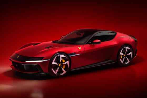 All-new Ferrari 12Cilindri celebrates Maranello&rsquo;s signature V12 image