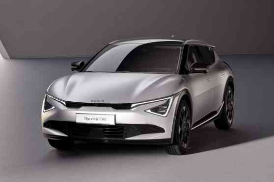 2025 Kia EV6 gets sharper looks, longer range image