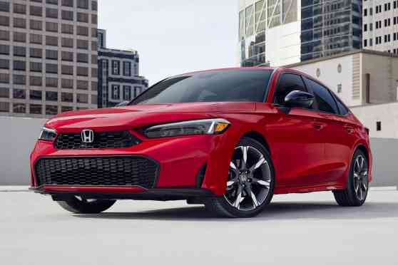 Honda ditches 1.5 VTEC Turbo for 2025 USDM Civic image