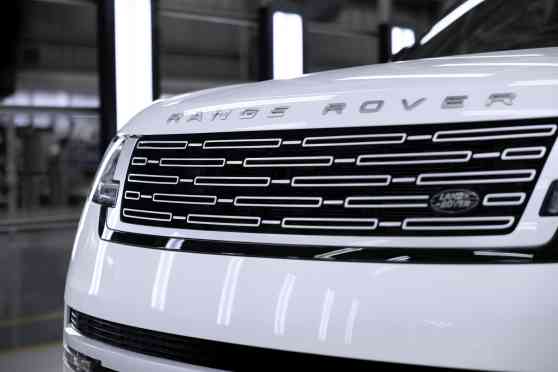 JLR to build flagship Range Rover models in India image