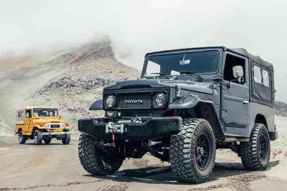 This restomodded Toyota Land Cruiser 40 has a Corvette V8 engine image