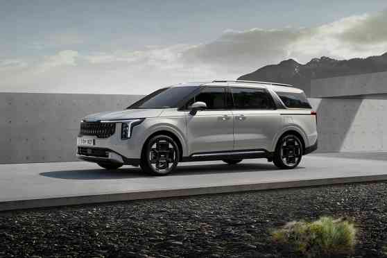 2025 Kia Carnival Hybrid makes ASEAN debut, PH next? image